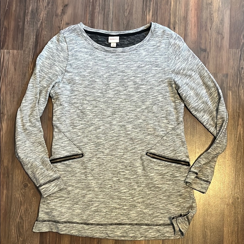 Gray Long Sleeve Top